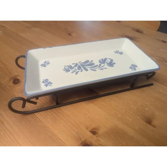 Pfaltzgraff Yorktowne Vintage Sled Tray Server - Picture 7 of 11